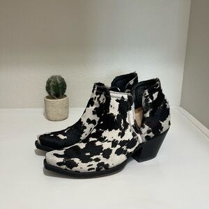 Cow Hide Ariat Dixon Ankle Boots